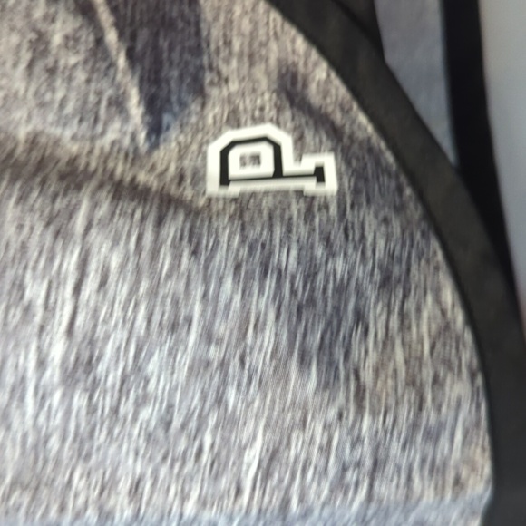 PINK VICTORIA SECRET SHORTS - Picture 5 of 8